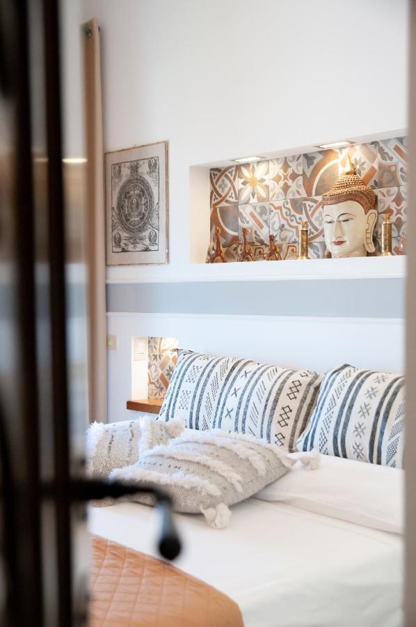 Attico Rooms Giardini Naxos Ngoại thất bức ảnh