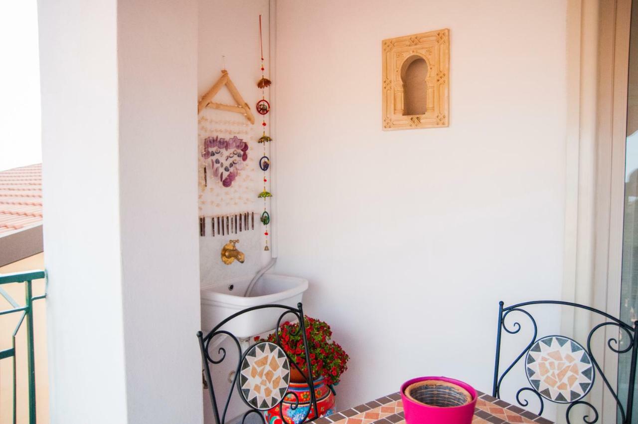 Attico Rooms Giardini Naxos Ngoại thất bức ảnh