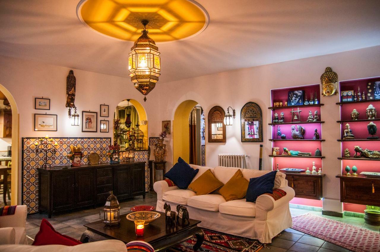 Attico Rooms Giardini Naxos Ngoại thất bức ảnh
