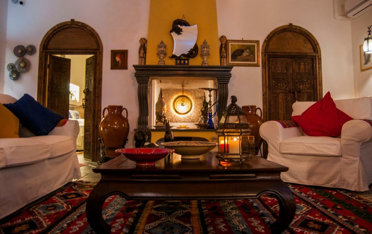 Attico Rooms Giardini Naxos Ngoại thất bức ảnh